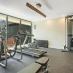 Home Workouts vs Gym: Which is Better for Your Fitness Goals?